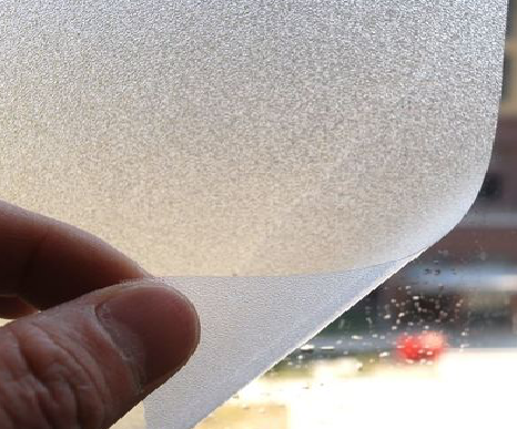 册亨玻璃门外面粘广告用什么材料好？